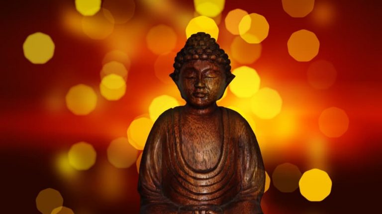 Practicar yoga tibetano